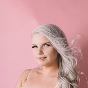 Meet your Posher, Dayna